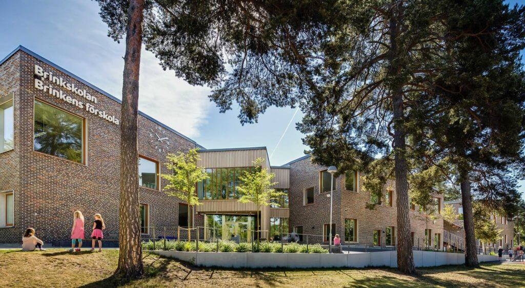 托育中心設(shè)計門頭要注意什么？